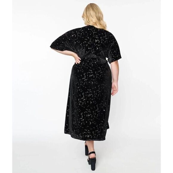 Unique Vintage Dress Medium 6/8 Black Silver‎ Star Print Black Velvet Whimisgoth - Picture 2 of 11